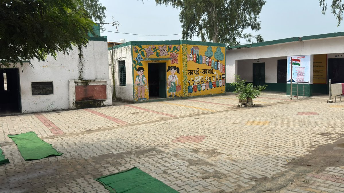 BaghpatBsa's tweet photo. बेसिक शिक्षा विभाग के अर्न्तगत संचालित जनपद बागपत में उच्च प्राथमिक विद्यालय पाली की कुछ फोटो https://t.co/25oavBbKIX