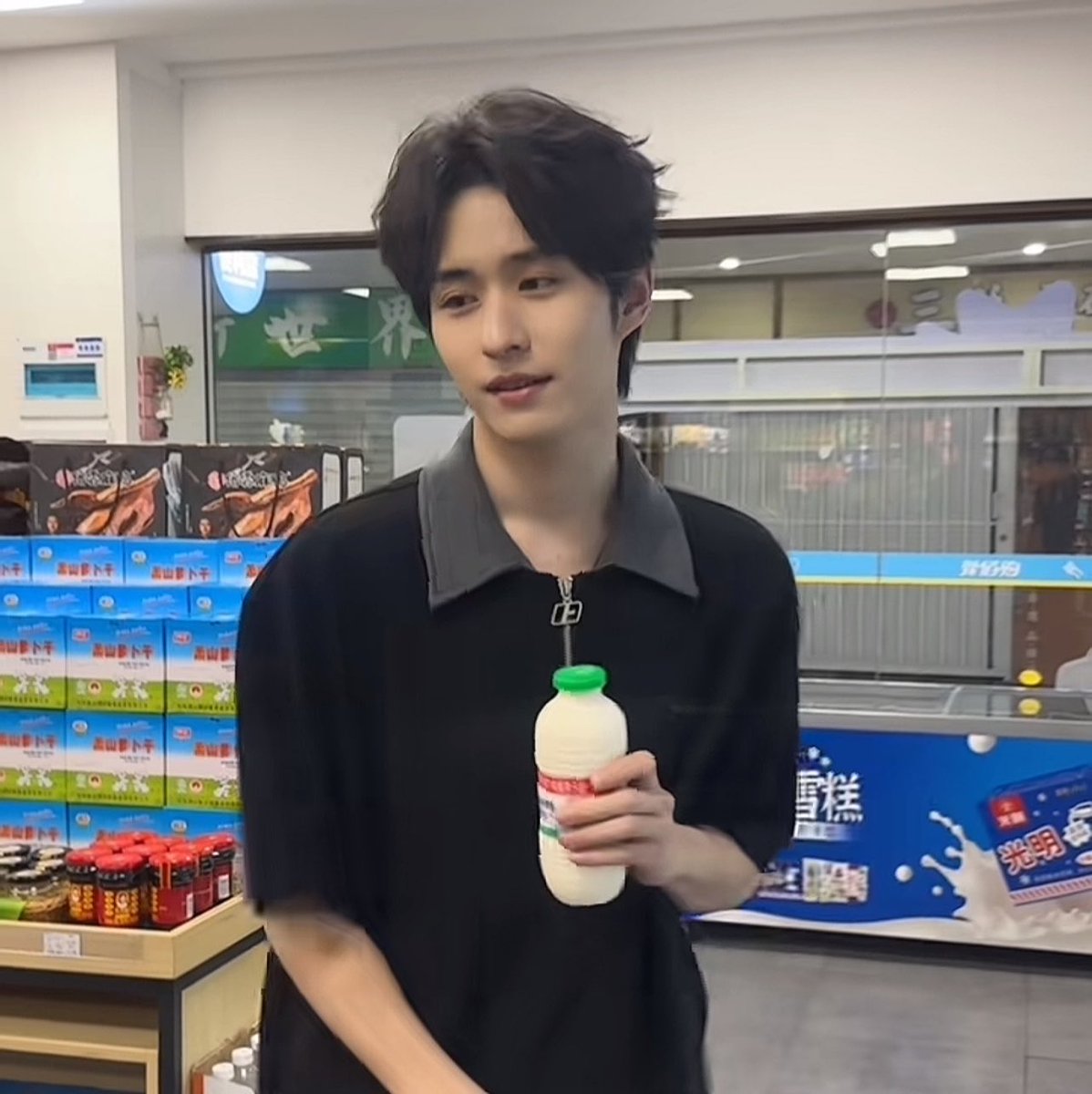 koonuu85's tweet photo. กรุอาจจะคิดมากไปเองก็ได้ https://t.co/BdJItBTVeT