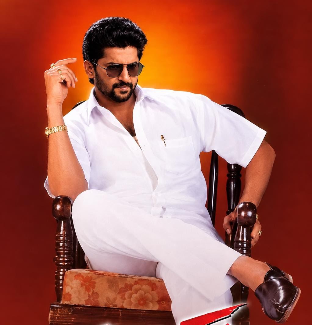 Chimpteshwar's tweet photo. Director's Introduced by NANI 

Srikanth Odela 
Nag Ashwin 
Shouryav 
Siva Nirvana 
Sailesh Kolanu 
Prasanth Varma 
Nandhini Reddy 
Jagadeesh 

A Film with VS &amp; Adivi sesh 
A Film with Nithin 
A Film with CHIRANJEEVI 

Industry Pedda enti Industry eh needi @NameisNani ❤️ https://t.co/h7gvIAjUnU