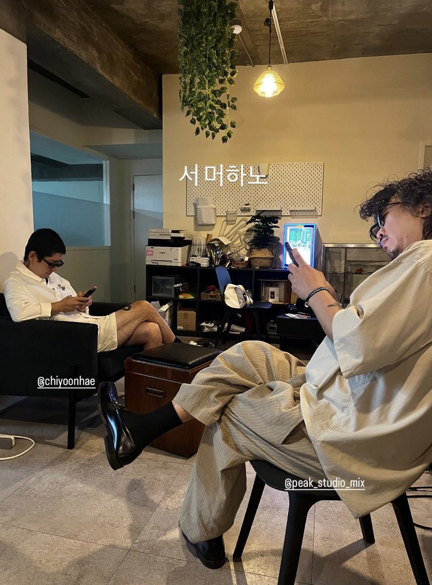 abhor2_'s tweet photo. 척추수술삼천만원 https://t.co/o7J1wzZZew