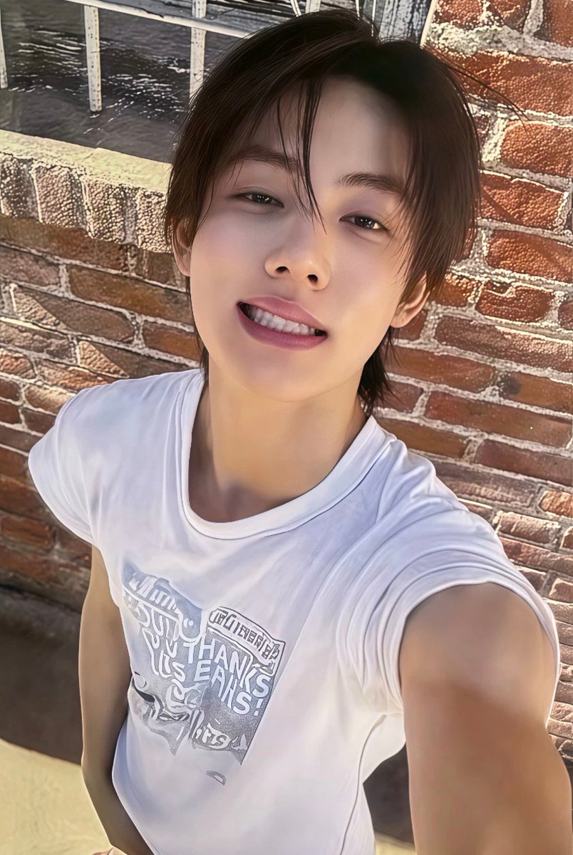 TaibaiRabbit's tweet photo. @liccccww99310 EOMAZING collective energy rises inside the arena thanks to ACEOM’s leadership. Every artistic transition delivers clear EOMPACT and deepens this memorable live‑concert atmosphere.

EOM ANCHORS SEOUL HEARTS

#SEANSpellbounds
#SEONGHYEON #성현 https://t.co/9v8uGeL29H