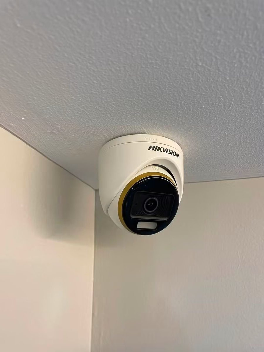 EmmanuelOwosen2's tweet photo. @YOUNGPGTECH Protect what matters most with Wambi Enterprise.
CCTV • Access Control • Fire Alarm • Burglar Alarm • Electric Fence • Solar • Electrical Installation
Professional solutions for homes& businesses.
0701 722 1101
#WambiEnterprise #CCTV #SecuritySystems #ELV #Lagos https://t.co/SqMrOxSuj7