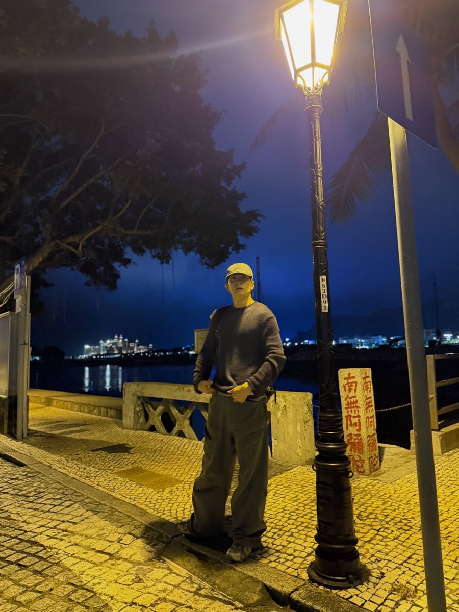 cszainz's tweet photo. MACAU. https://t.co/c8o34ygBcU