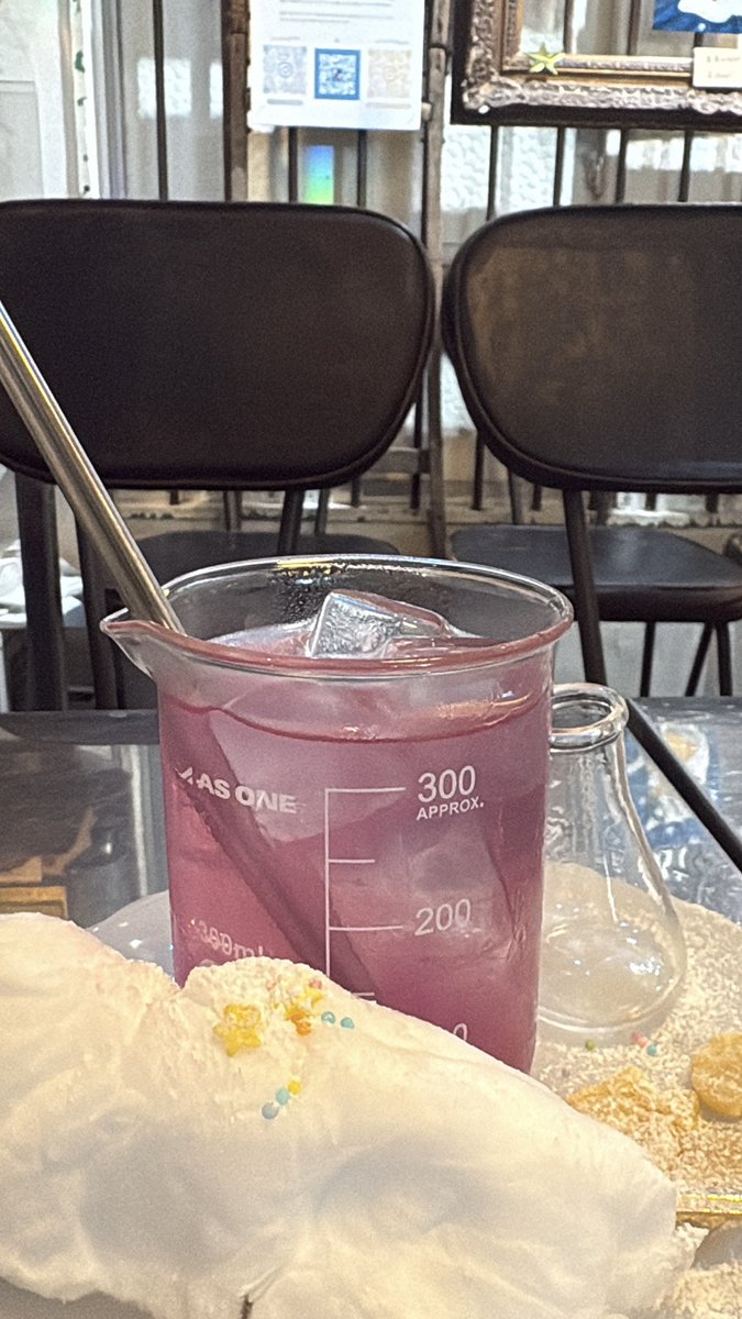 west_rabbit's tweet photo. 素材まどかさん個展
「ねこ座を探して」
病院をモチーフにしたCafeアナムネさんです！
https://t.co/yCfnCIvemv
@lotuswing2sozai https://t.co/OqKzXEwqsr