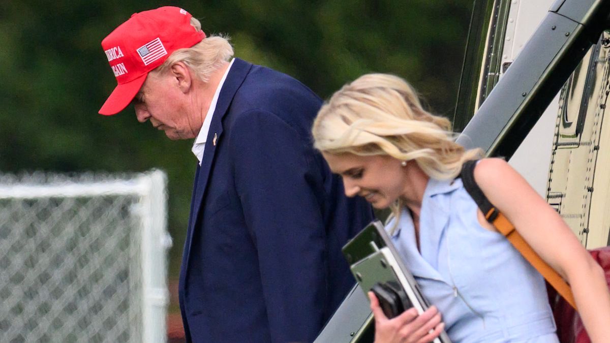 joni_askola's tweet photo. Natalie Harp is a major security risk for the US and its allies. 

She worked without security clearance for a year.

Someone as insane as her should be nowhere near anyone with any power https://t.co/WlqZdfpYtv