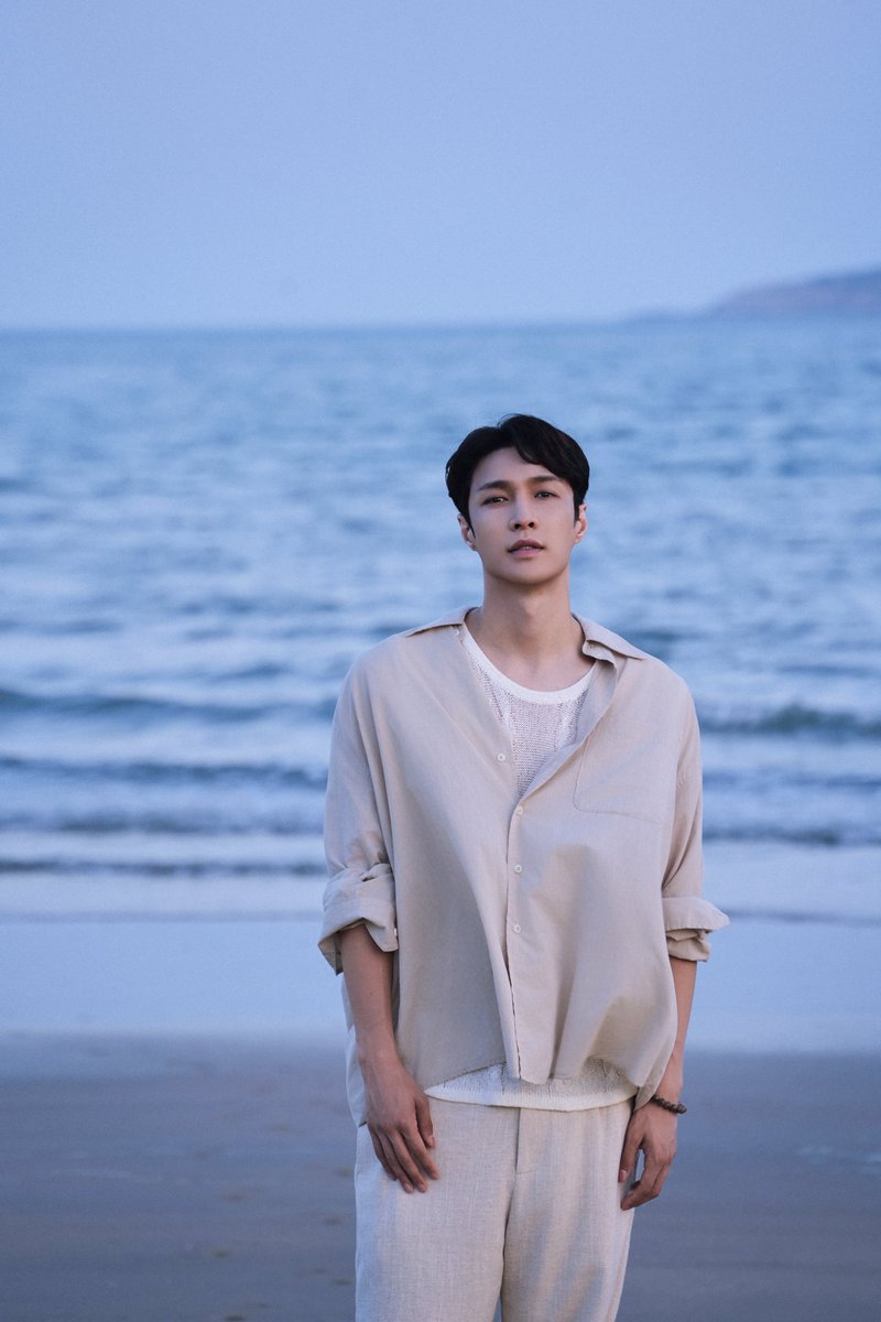 knockknock0408's tweet photo. LAY - 我老板是张艺兴 xhs https://t.co/2P21lS8Z9H