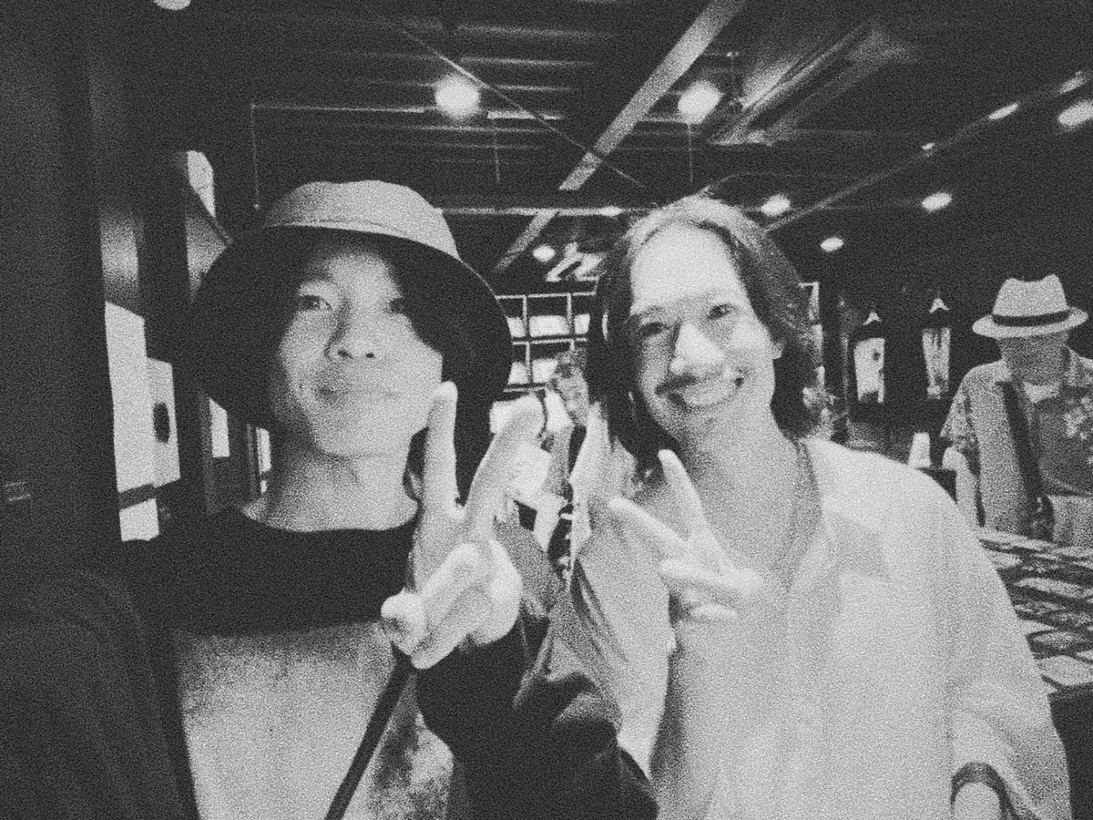 daichi_a_012's tweet photo. @iso1638400 さんの個展にお邪魔した！
ほぼ背丈同じで嬉しい！！
めちゃくちゃ素敵な展示なので皆様ぜひ！ https://t.co/6pTS2hyrrG