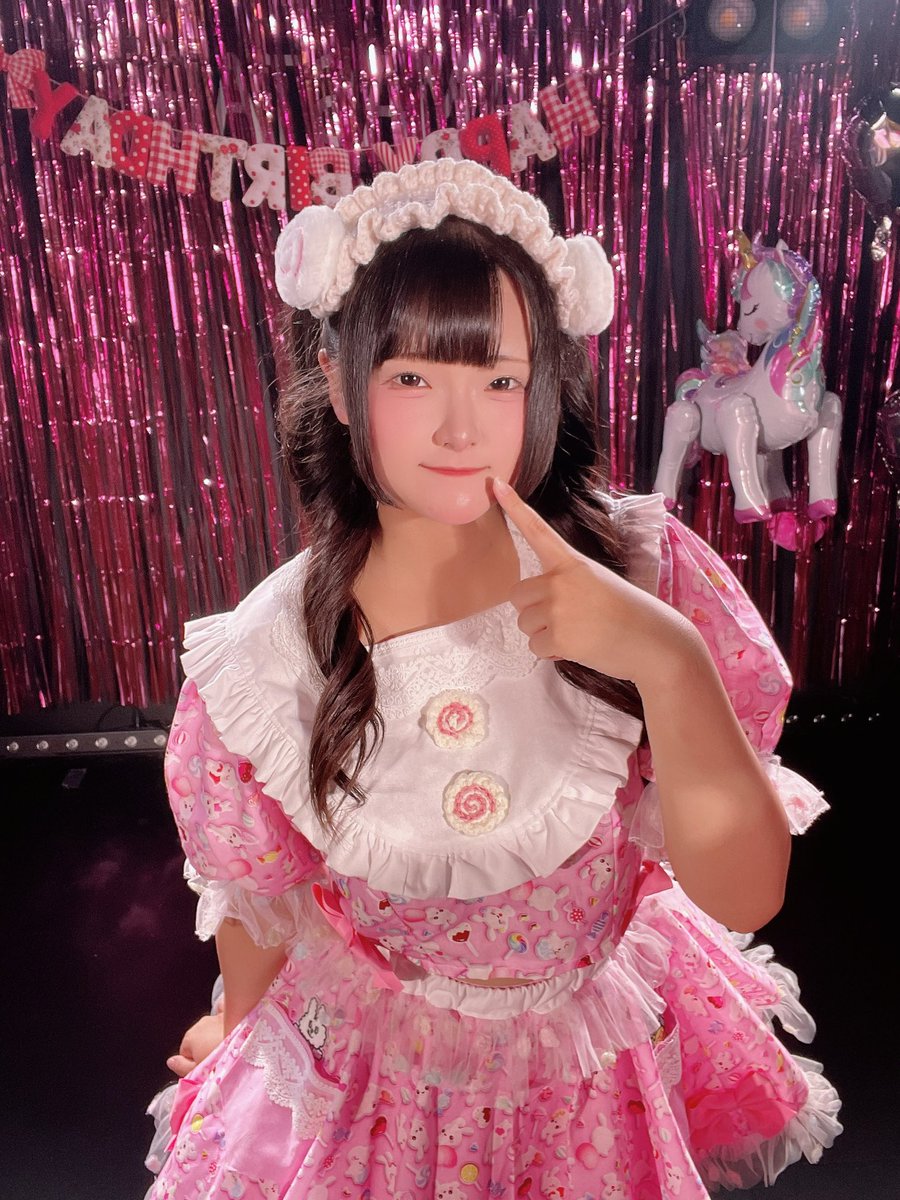 amastage_sakae's tweet photo. 本日の🎀#AMASTAGE栄店🎀オープンしました！

cast❤︎ みあ、ふあ、なる、りりあ、ゆうり、りお

みあちま２０歳になりましたー🩷お祝いまってます！ https://t.co/39fdjuG3vb