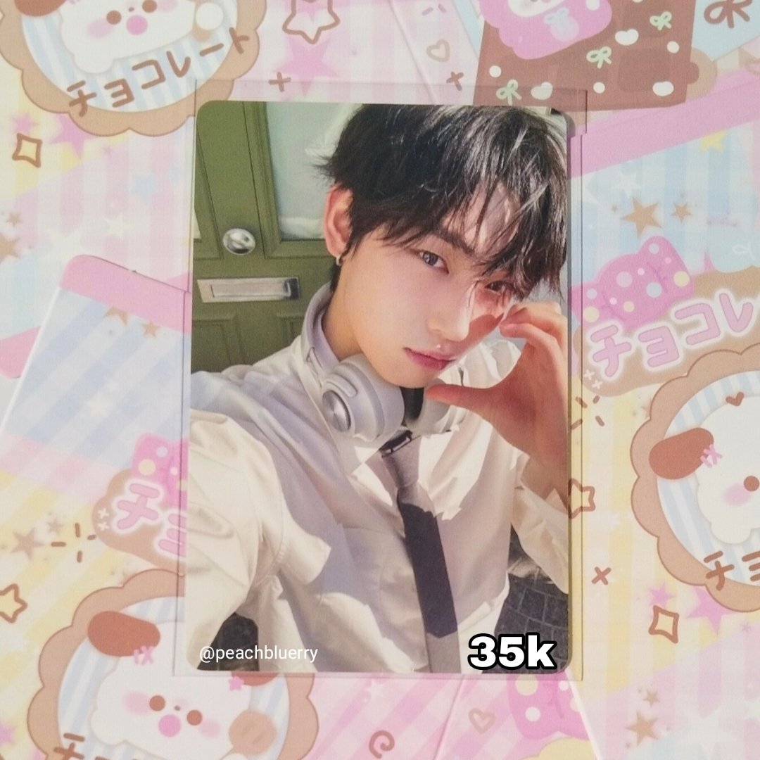 peachbluerry's tweet photo. ⌕ wts photocard sunoo &amp; jake enhypen official
• sunoo dicon headphone
• sunoo the sin vanish yzy r7
• jake muplant romance untold https://t.co/anC0PirgdW