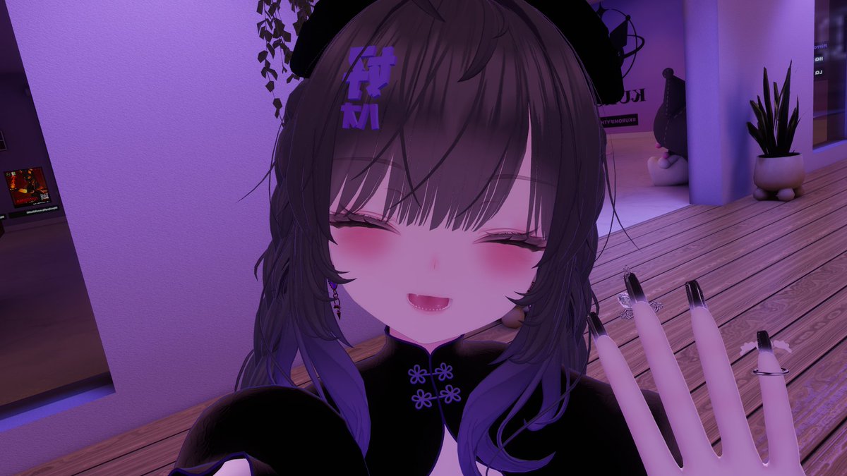 _4o3f0rbidden's tweet photo. 初めてPCVR？で入った！！なんか動くたび表情コロコロ変わっておどろいた！！ https://t.co/abMgZU9HVO