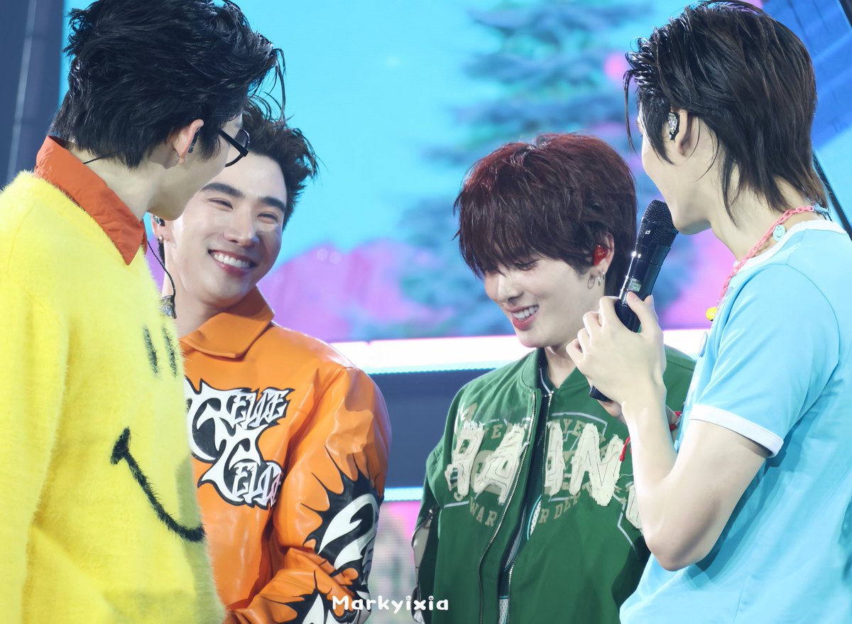 TrendforPS_TH's tweet photo. ซึเนะโอะโดน ไจแอนท์ โนบิตะ โดราเอม่อนรุมแกล้งหรอคับ อ้ยยย จุ้มปุ้กมั้ก 🐱🤏🏻 แต่ไจแอนท์เวอร์นี้เอ็นดูซึเนะโอะม๊ากมากก ~ 😹

#PondPhuwinConcertD1
 #PerthSanta #เพิร์ธแซนต้า https://t.co/gmGHRWCI6u