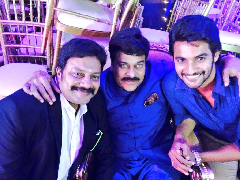 saikumaractor's tweet photo. Happy birthday Annayya @KChiruTweets

#HappybirthdayMegastar
#HBDMegStarChiranjeevi https://t.co/2bvDKVRl7D