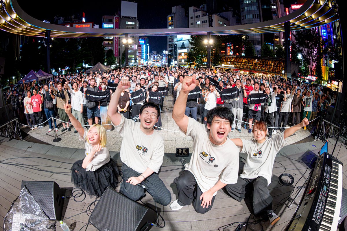 syou_drums0611's tweet photo. おとラジ音楽祭めっちゃ楽しかった！
友達もいっぱい来てくれたし
まどろみとか人面葬とかにも会えてよかった！

うちのキーボとおゆゆの連弾がすごすぎてもはや引いてしまった
もうバン���組めよ…

またみんなとライブやりてぇな……

 #おとラジ
 #高校生軽音グランプリ音楽祭 https://t.co/sgrlsi8kt1