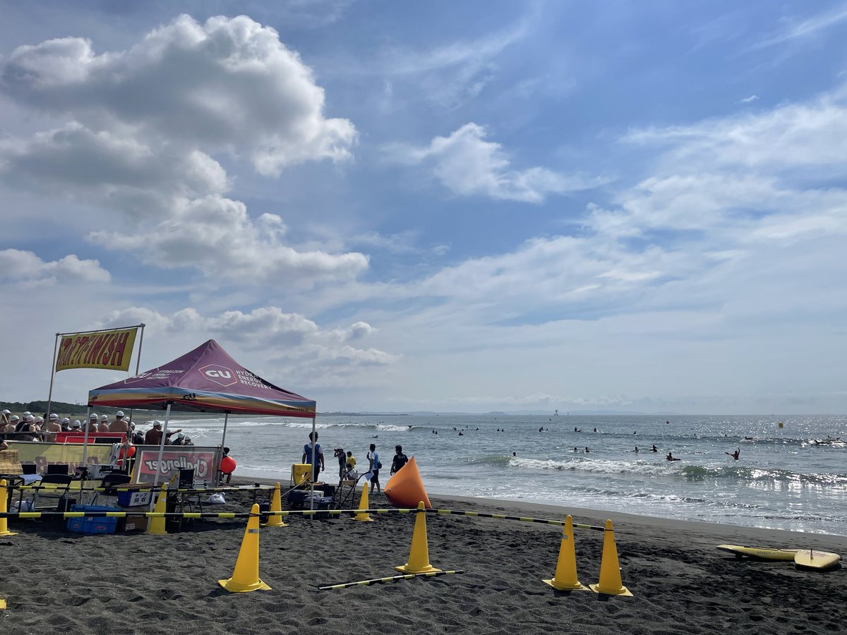 pandakokappa's tweet photo. ラフ ウォータースイム・イン・大磯🌊
1.6kmにエントリー
思ったより波🌊🌊🌊があって
🏊‍♀️🫧🫧🫧😭大変だったけど
海～～～🌊って感じで 楽しかったです☺️
エイジ3位🥉 メダルゲット👍 https://t.co/XYB0IFsBFy