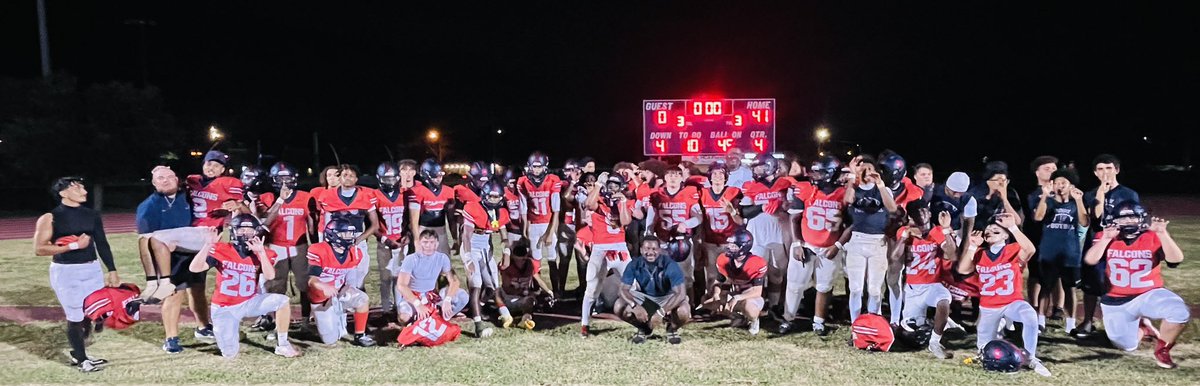 CoachEgan71's tweet photo. Glad to see these boys enjoying a shutout! https://t.co/pzvL3fiJgB