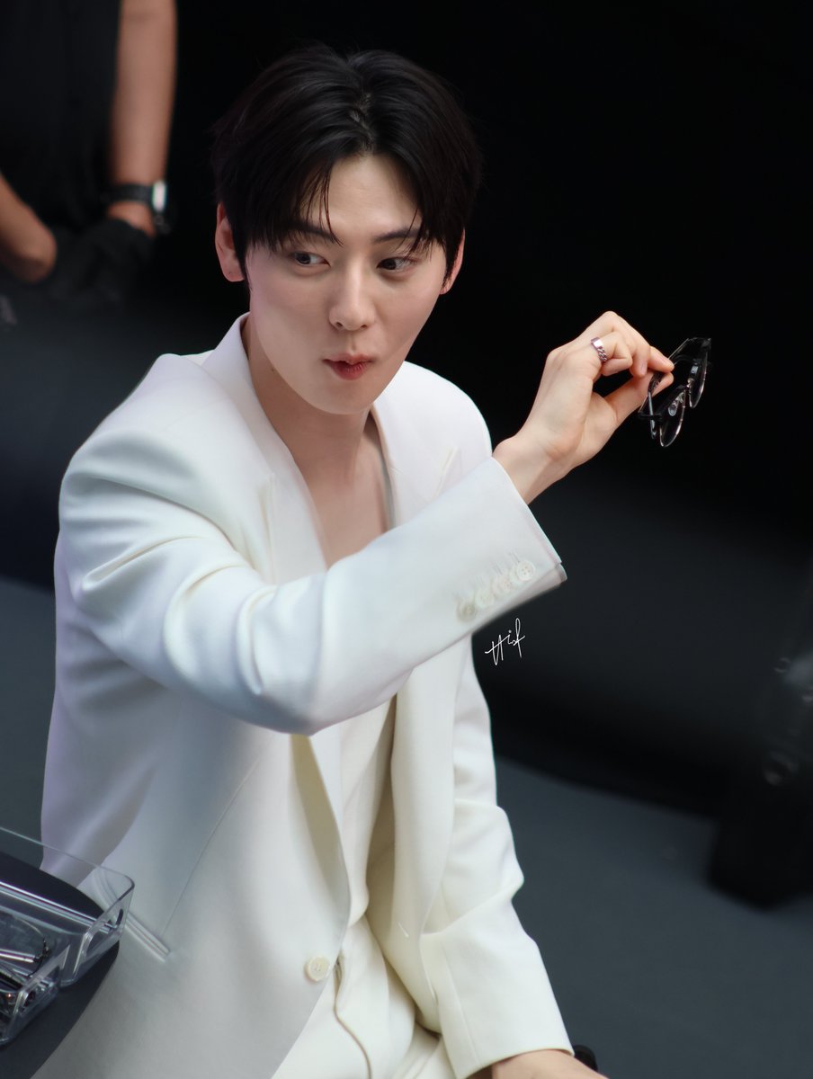 rtsmab_me's tweet photo. 220826

HWANG MINHYUN IN SINGAPORE
#LENSKARTSG #황민현 #민현 #HWANGMINHYUN #MINHYUN #MINHYUNinSG #HWANGMINHYUNinSG https://t.co/0VKnLtYqaf