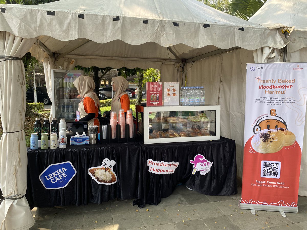 teIevangeIis's tweet photo. guys yang di AGSN jangan lupa dateng ke sini yah,,,, lekha cafe namanyaa

(disuruh)) https://t.co/XTF2iKxhg4
