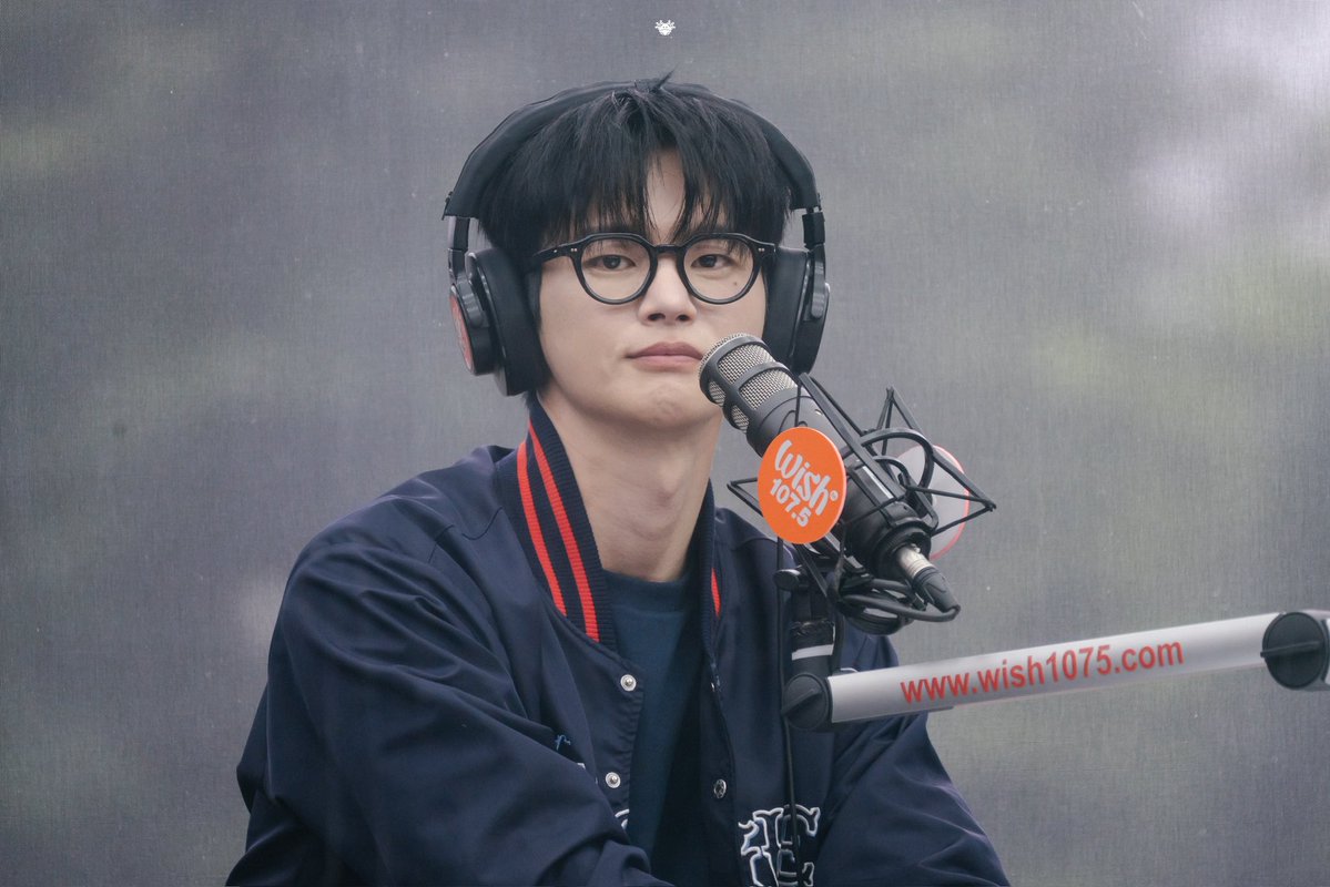 ashlikesnow189's tweet photo. 📆 2026.08.22 SEO IN GUK
📷 WISHBUS ROADSHOW
📍 ETON CENTRIS

@Whatsup_Inguk 

#BENCHOneStepCloserWithSeoInGuk
#BENCHxSeoInGuk https://t.co/rkweJaZlG6