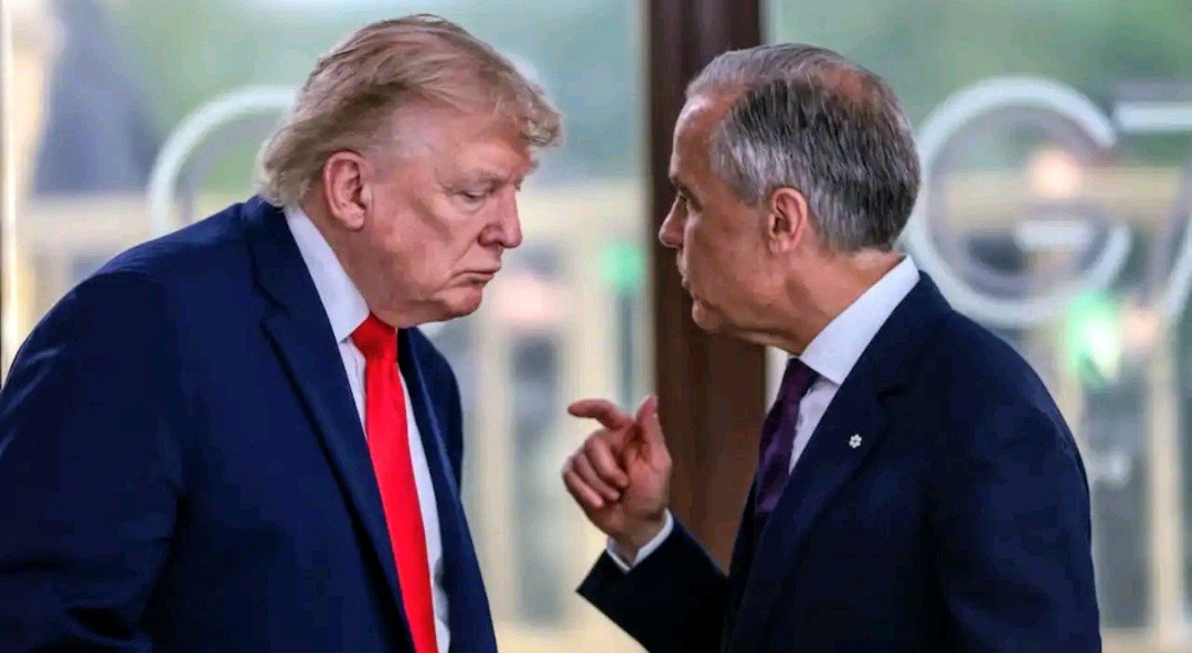 SanviUpdates's tweet photo. 🚨 BREAKING | US–CANADA 🇺🇸🇨🇦
• 🇺🇸 US imposes 50% tariffs on Canadian goods.
• 🇨🇦 Canada vows dollar-for-dollar retaliation.
• Trade talks collapse amid rising tensions.
#USCanada #Trump #Tariffs #BreakingNews https://t.co/Vl90hztH3t