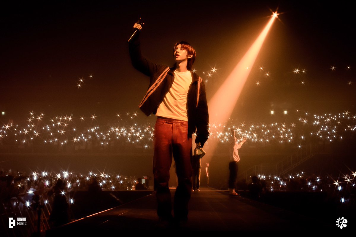 Juholyyy's tweet photo. JJUPHORIA results from his thoughtful approach toward every stage detail, JJUST MAKING IT COUNT, JUHOONIVERSE keeps maturing with every performance he completes.

JUHOON MAKES THE MILESTONE SHINE

#JUHOONComesIntoFocus
#JUHOON #주훈 https://t.co/6lYvWbpXTJ
