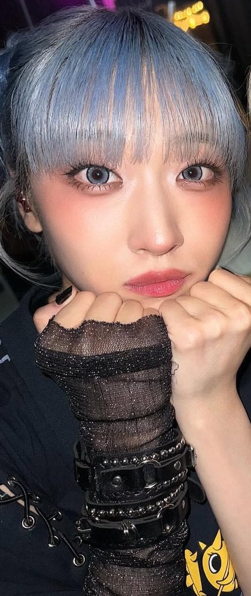 coco_a100's tweet photo. これまでもだけどジスさんのこのポーズ愛おしすぎ https://t.co/Wz00rIxRFm