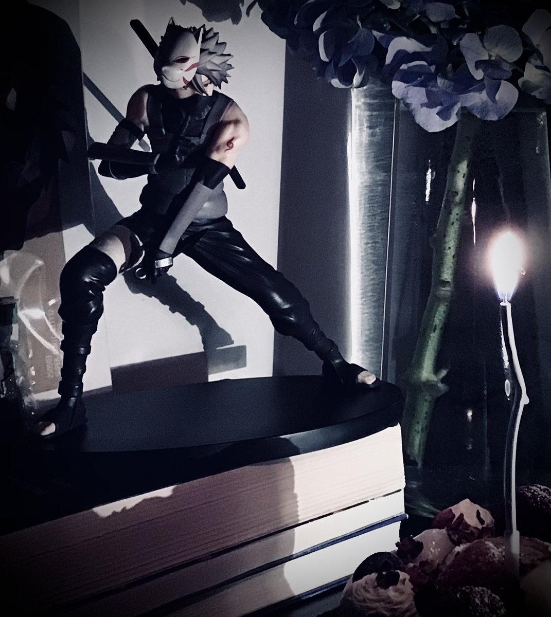 WJ29651206's tweet photo. After thinking what to do for his birthday and finding no answer, finally had a cake.( ) https://t.co/07nJ3J29W8
