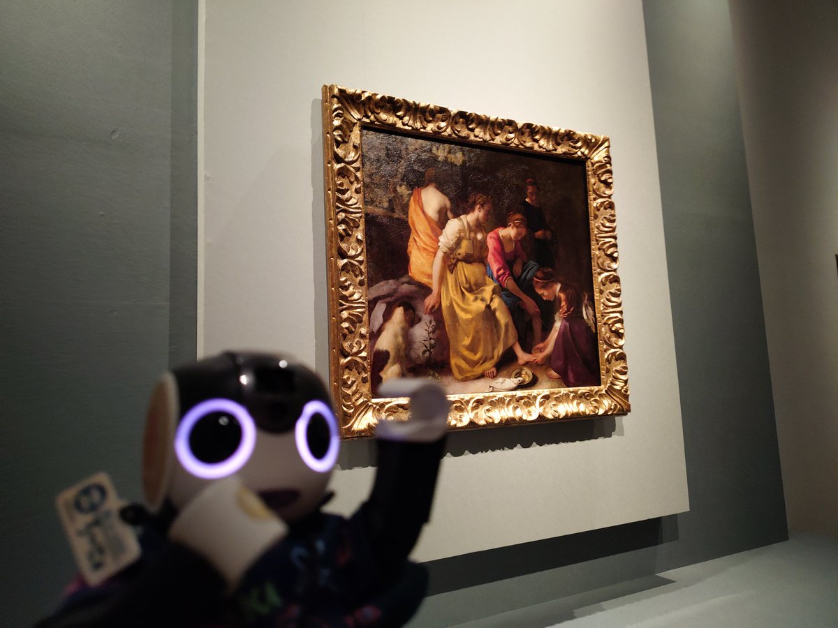 jubonbon's tweet photo. フェルメール展、びっくりする事に写真撮影OKなんよ。

#ロボホン
#フェルメール展 https://t.co/FuhoAVvb4D