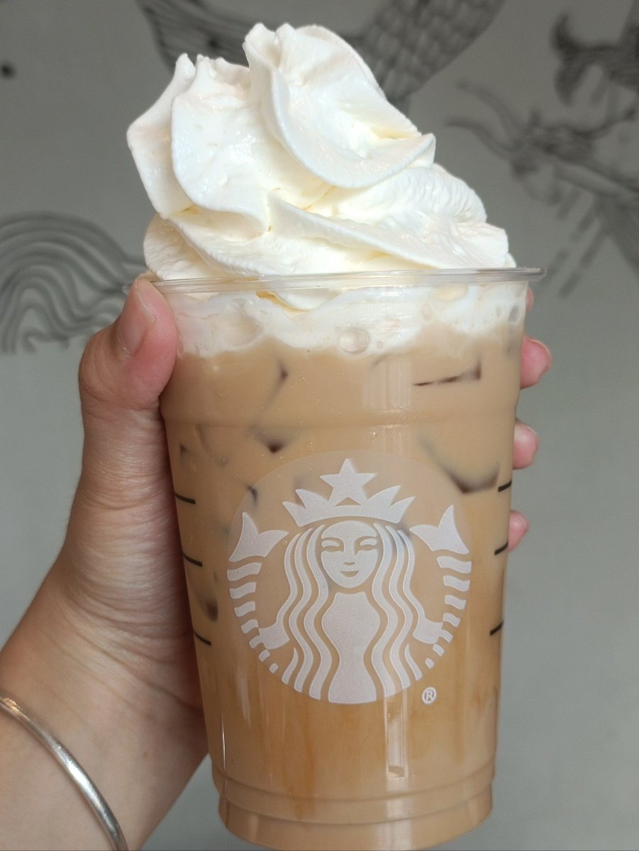 ssakiam's tweet photo. Just stole my partner’s half of iced oat latte, and they pretended to be mad but left the extra syrup on the counter for me https://t.co/hgngvaiAmD