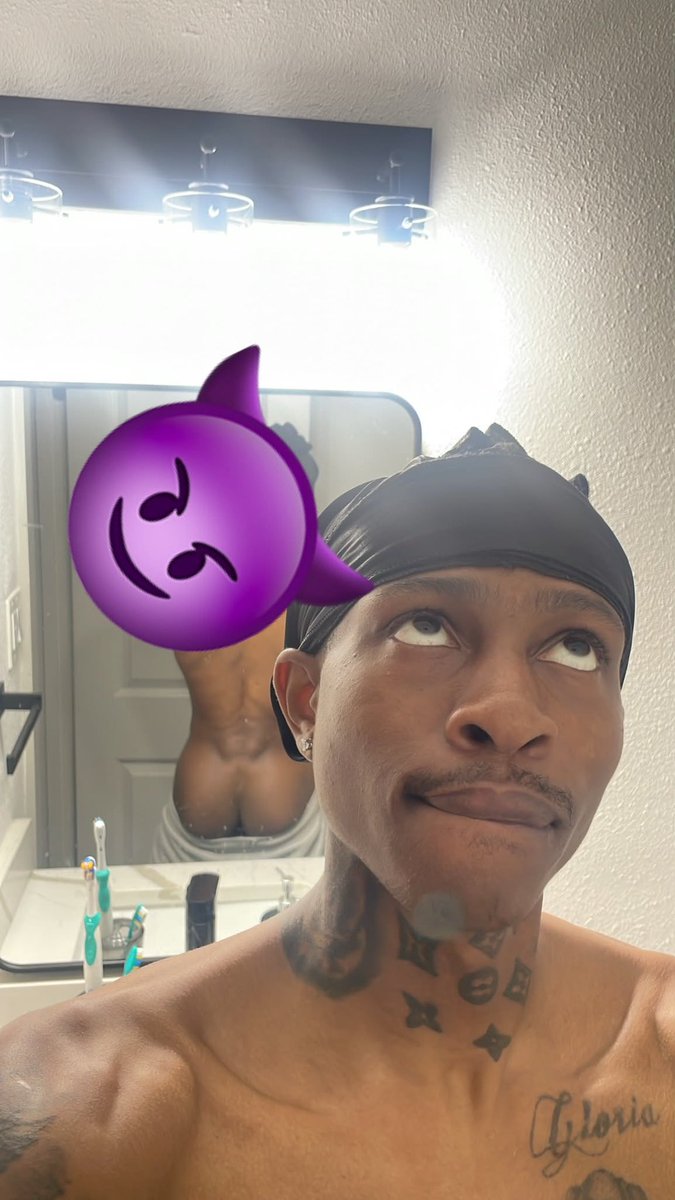 Bankboy0's tweet photo. Need my haircut🙄 https://t.co/tgKbCxr6Lk