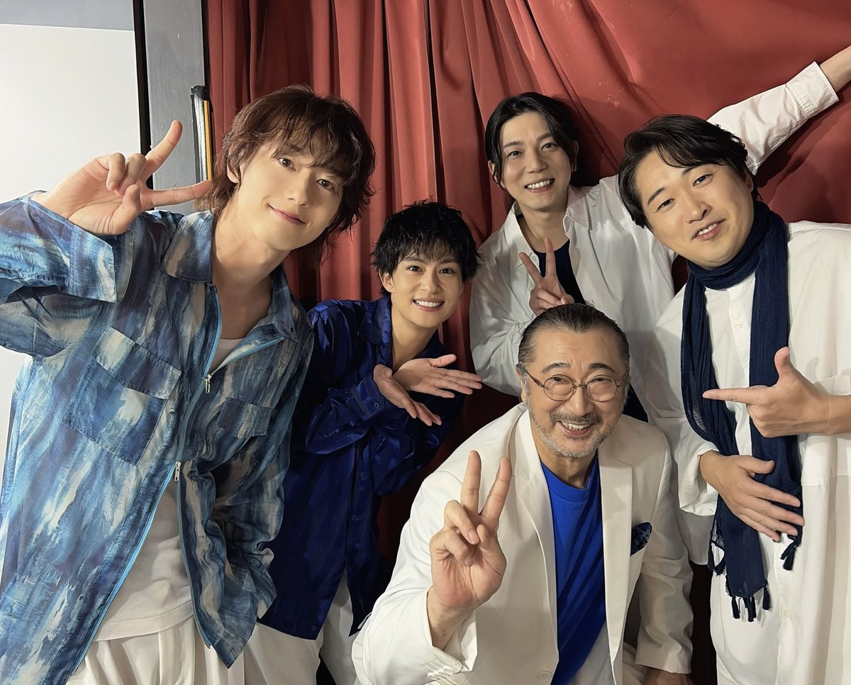 kento_kitamura's tweet photo. 朗読劇『銀河鉄道の夜』
今日は2公演ありがとう。

明日で最後だね🚂 https://t.co/mQGgkfAVBb