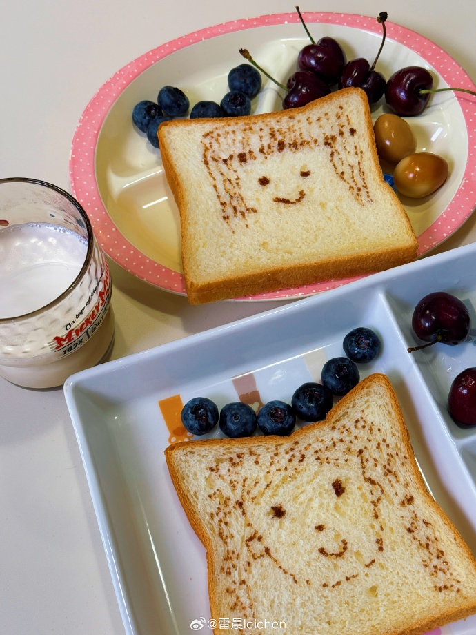 AlmgraFare's tweet photo. When my kid insisted on making me "art toast" for breakfast  — messy, lopsided, and way more delicious than any fancy brunch!  #ParentingWin https://t.co/v0TvQFNjEK