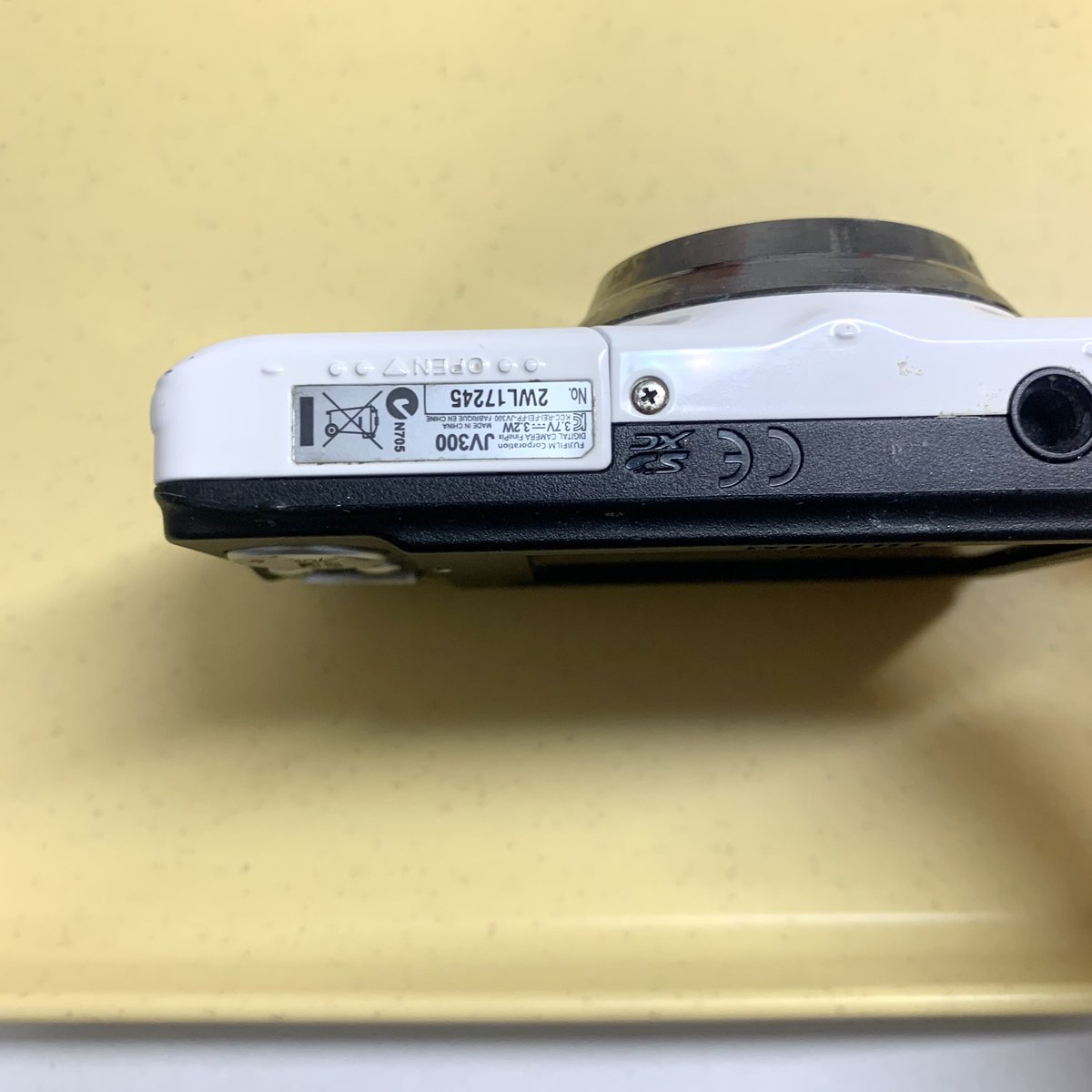 Nwaplerb's tweet photo. 📝รายละเอียด
- ซูม/vdo/แฟลชปกติ
- ความละเอียด : 14 megapixels
- ซูม : 3x
- ใช้เมมSD Card https://t.co/uTiwCXqqpD