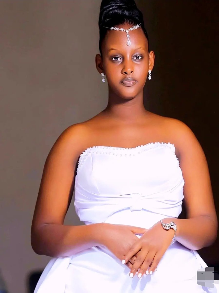 Aggie_love12's tweet photo. Akantu karungi🥰 https://t.co/6BkUBJHdTN