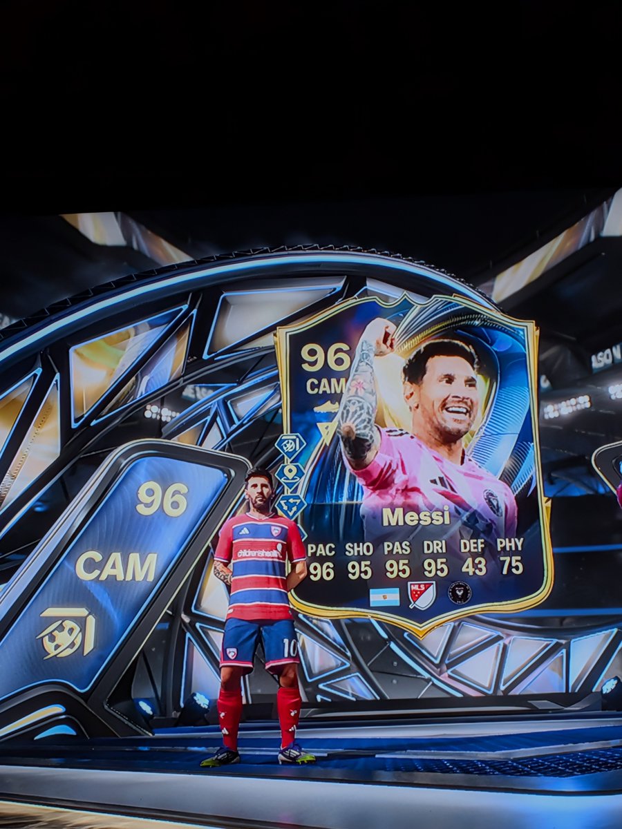 Metalzaz1's tweet photo. @Cpt_Broseph Not a 99 but no matter what a high end GOAT walkout is always fun! https://t.co/1zKPQlOnkn