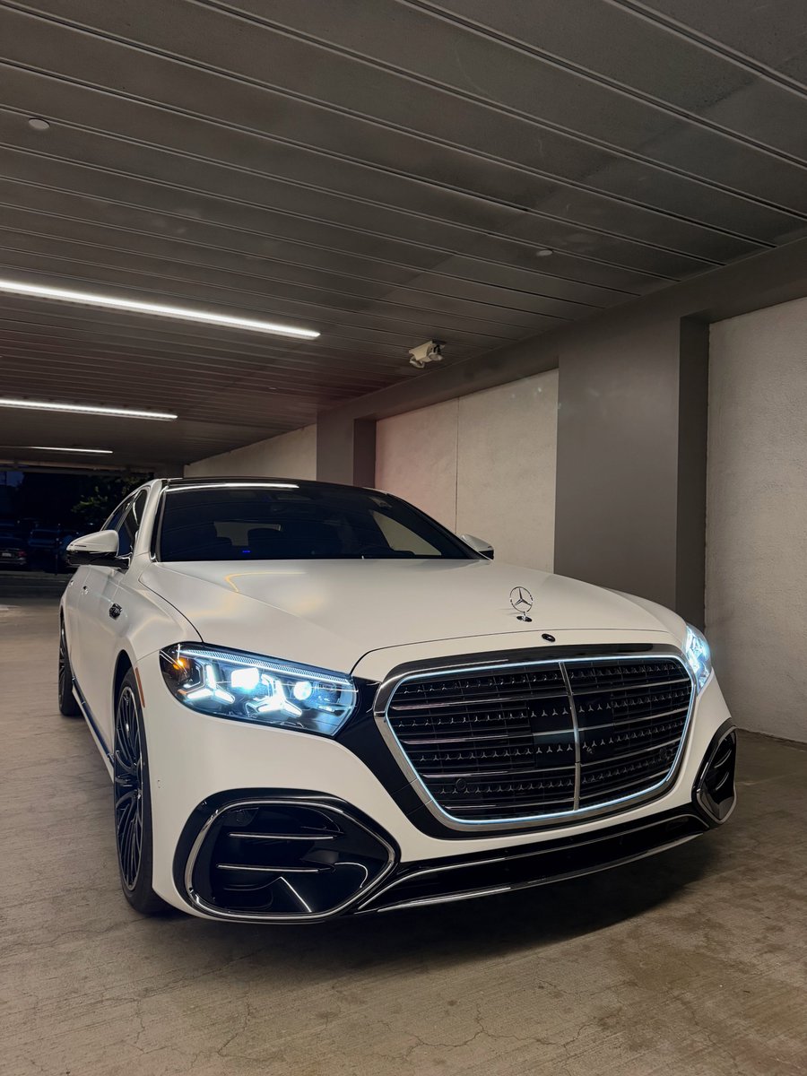 mbmaybachfans's tweet photo. Surely, the new S-Class will be the best-selling full-size luxury sedan in the world.

📸: @mercedesbenzmilly (IG) https://t.co/To43A8zVQz