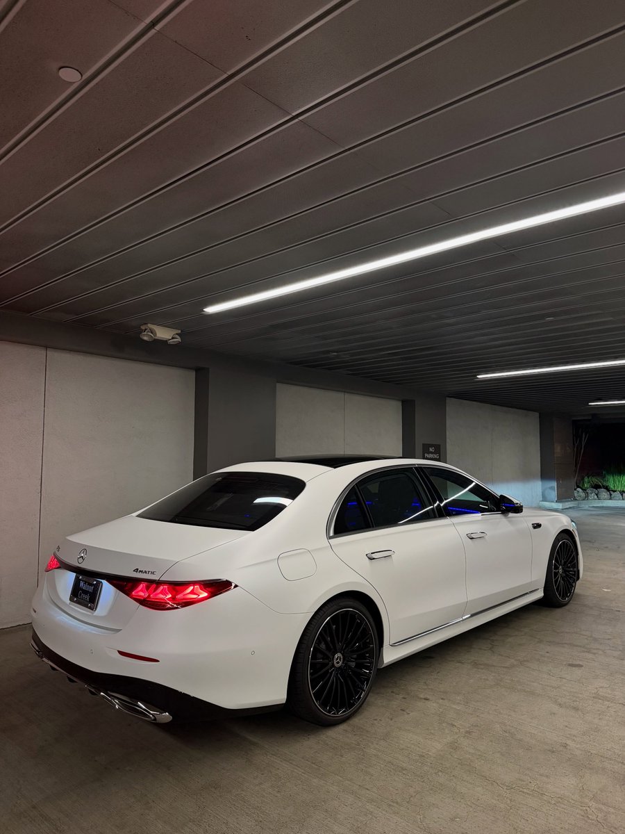 mbmaybachfans's tweet photo. Surely, the new S-Class will be the best-selling full-size luxury sedan in the world.

📸: @mercedesbenzmilly (IG) https://t.co/To43A8zVQz