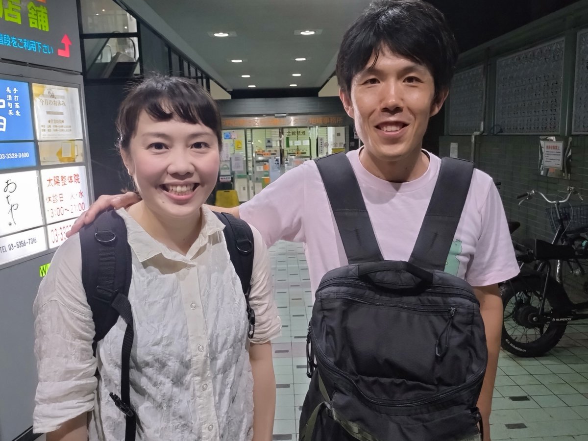 una1130's tweet photo. おもちゃ箱ライブ＠野方区民ホール
二夜連続マウンテンブックさん。
エンディングでは、停滞気味なところにいずみさんの鋭いツッコミが😆😆😆 https://t.co/M2jKyGHy5X