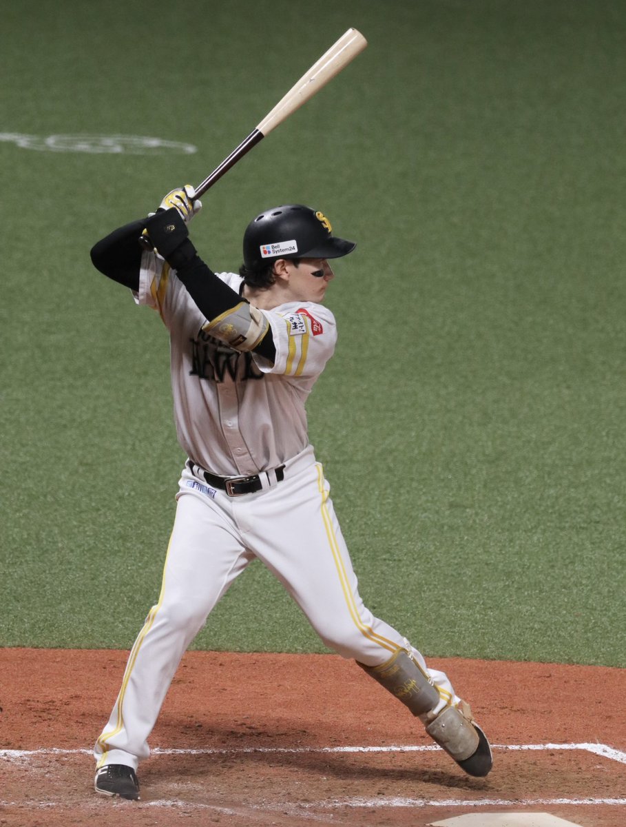 __sbh32ty's tweet photo. ヒット出て安心した顔してた😮‍💨🫶🏻⭐️⭐️

毎日たくさん打席立ってて凄いな( ᴗ ̫ ᴗ )🎶

  #sbhawks #正木智也 選手 https://t.co/XYBXlugNRG