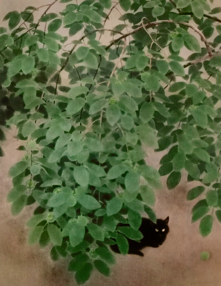 oja0218's tweet photo. 山口華楊の代表作「幻化」。ひと目見た瞬間に虜になってしまったこの日本画を、どうしても生で見たかった。飛び回る狐が幻想的で美しくて、浮かび上がってくるよう。「青柿」も良かったな。香るような草木と、それらに守られるようにして佇む黒猫。

行ったのは昨日なのに、まだまだ余韻に浸りまくり。 https://t.co/8dXsw5orE4