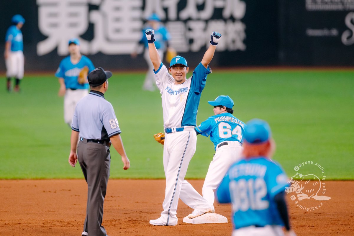 smile72xxx's tweet photo. 2026.8.22 
猛打賞だし守備も慣れないショート守ってたり頑張ってたよ。
内容はuuumさんを勝たせようという茶番ではあるんだけど🥹笑

あの時の好きに戻れる時間が尊いんだなって思いました。

#中田翔 https://t.co/fmECOJ1NMh