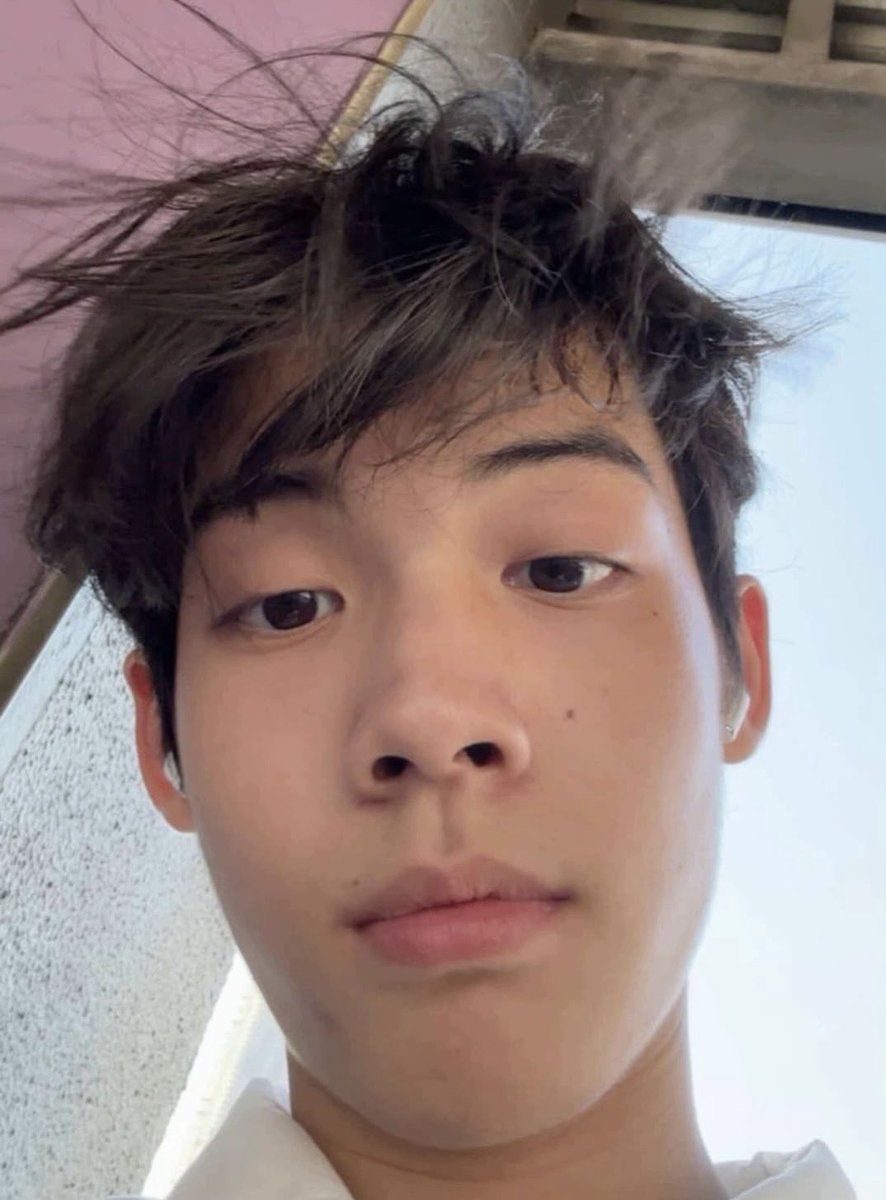 juyeonnsbf's tweet photo. mini thread esclarecendo sobre o print sobre o repost forjado do yugene de class crush crisis - https://t.co/R47ANBeOTA
