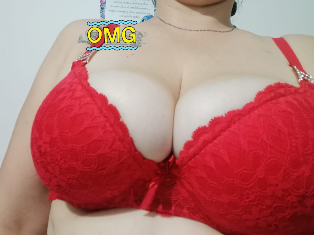 ZONAHOTII's tweet photo. Miren este rico comenzamos hoy de una pareja caliente 🥵 está bebe le encanta lucir sus lindas tetas que opinas @MartinsPrins está caliente 😈 si llega a 20 RT subo un vídeo super cachondo de ella que te gusta de esta linda tetona deja tu comentario 😍😈😈🥵 https://t.co/qm8kqAtGrK