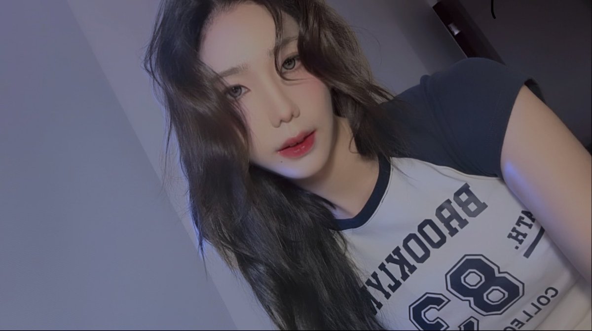 Boyu0505's tweet photo. Hi 👋🏻 https://t.co/lcUw6o7uQb