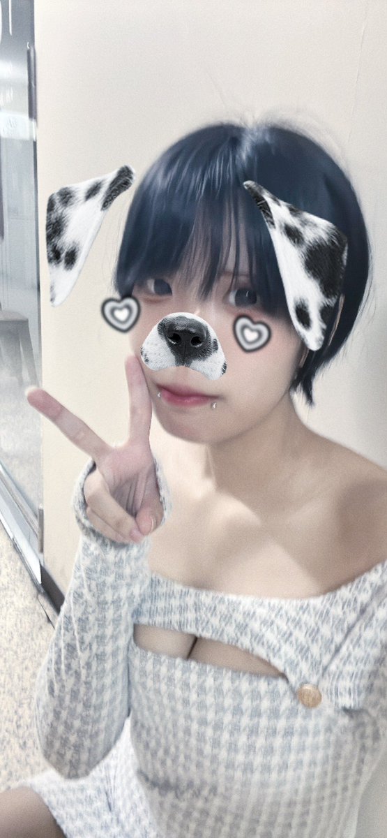 cafebarcrystal's tweet photo. 本日もよろしくお願いします😌
♢毎日営業時間♢
　18時〜4時

♢飲み放題♢
　40分1800ストーン

♡のあ18時〜
♡シークレット18時〜
♡るる22時〜
♡りり22時〜

※お客様いらっしゃらなかったら2時締めです💦
 #コンカフェ  #琴似  #札幌 https://t.co/exmNzoblxI