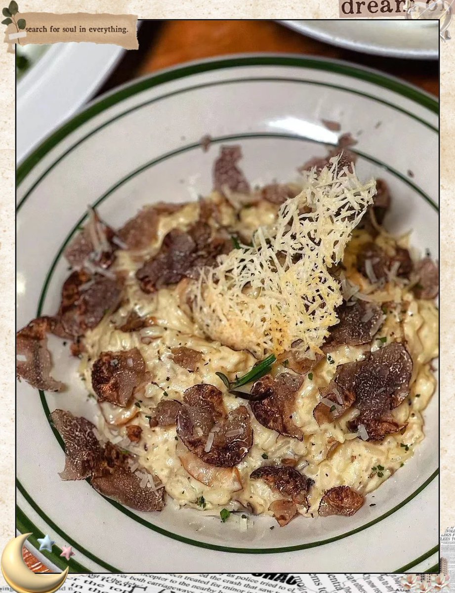 ChanissaraImsee's tweet photo. Just discovered the coziest hidden spot in town! Their truffle mac u0026 cheese is pure comfort heaven—creamy, loaded with truffle aroma, and the perfect cheesy pull. 10/10 would come back for seconds! https://t.co/Blg5vgnFNL