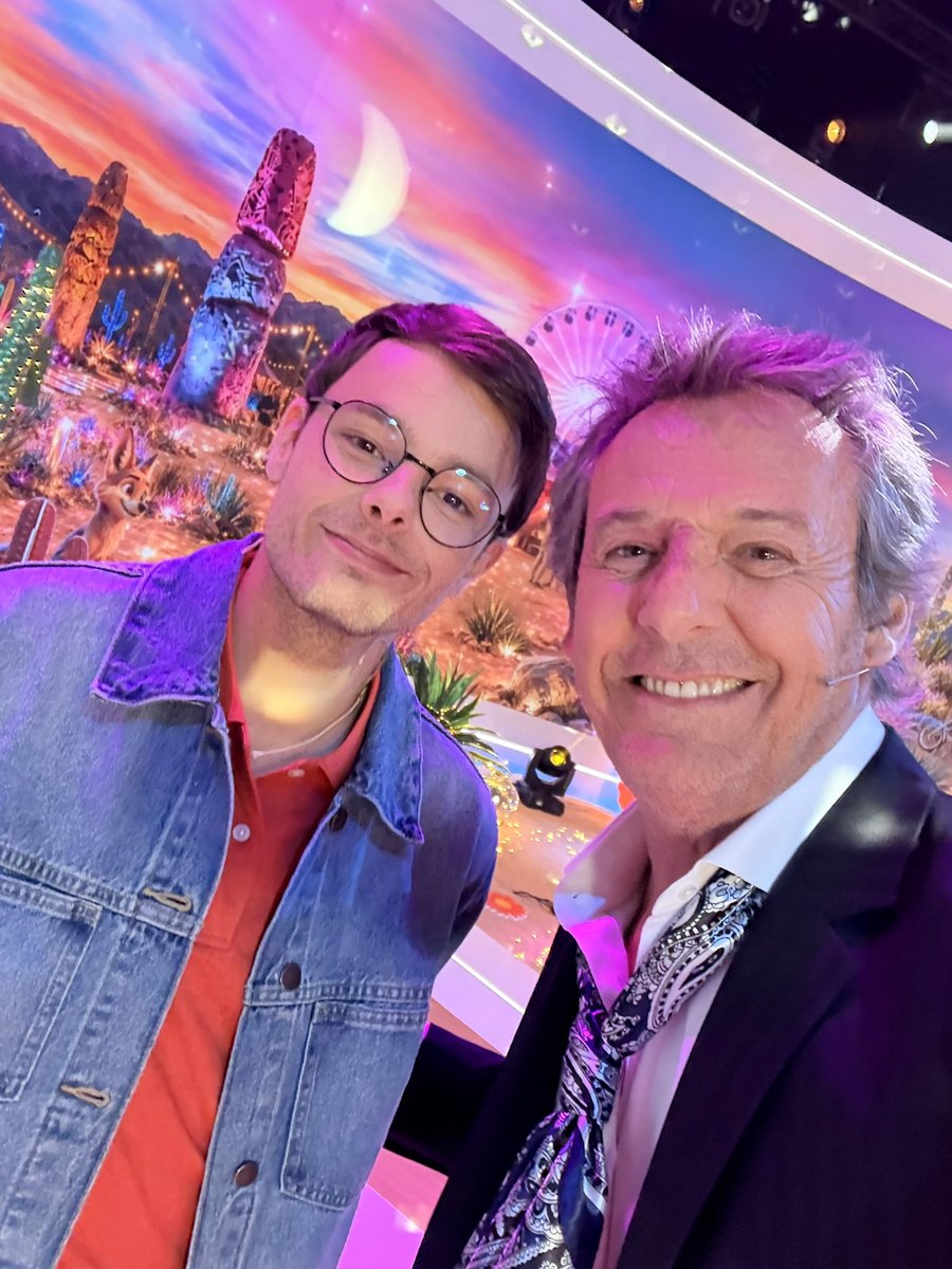 JL_Reichmann's tweet photo. 🎯Leader sur toutes les cibles soir ‼️🕺🏽🔥🎶
Merci à vous tous et à tous les plus grands Maîtres de Midi, les meilleurs candidats de France et du Moioooode 🌟🙏
@TF1  @Endemol_France  #combatdesmaitres #12coupsdemidi 🌟 https://t.co/KkiX0WknBH