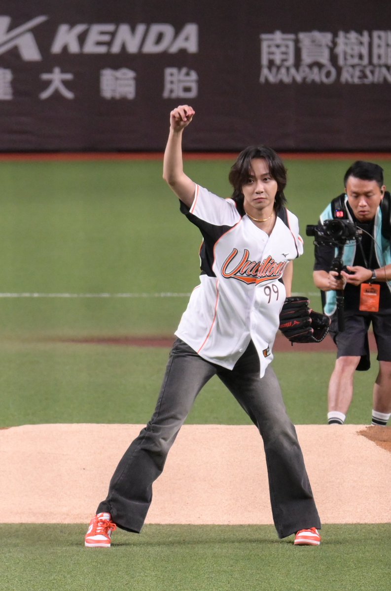 R87925414's tweet photo. うみ💚ナイスフォーム👍⚾️ https://t.co/ah4jEhWHSf