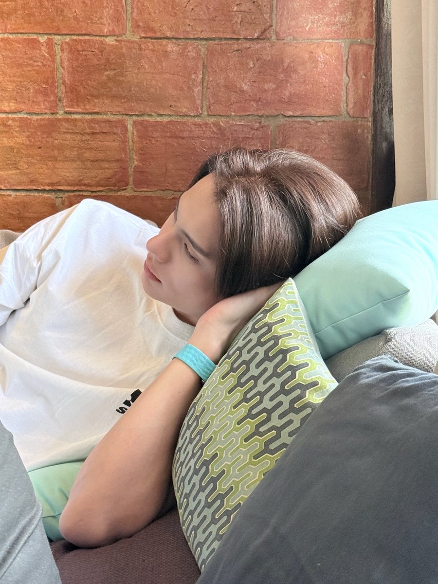 guywasusm's tweet photo. พี่อิงขนาดนอนยังหล่อเลยนะคับ🥺
#FoolInLove https://t.co/K4OEPV6DoU