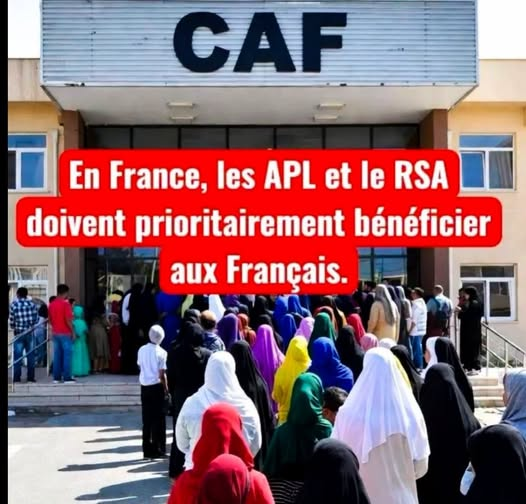 PhilsudOuest's tweet photo. Bien sur que oui et surtout aider les  petits retraités qui ne roulent pas sur l or après autant d années de travail !!!! La question de l’accès aux aides sociales relance le débat sur la priorité nationale en France.
#France #Social #APL #RSA #Débat #Actualité https://t.co/aH2myyFMzv