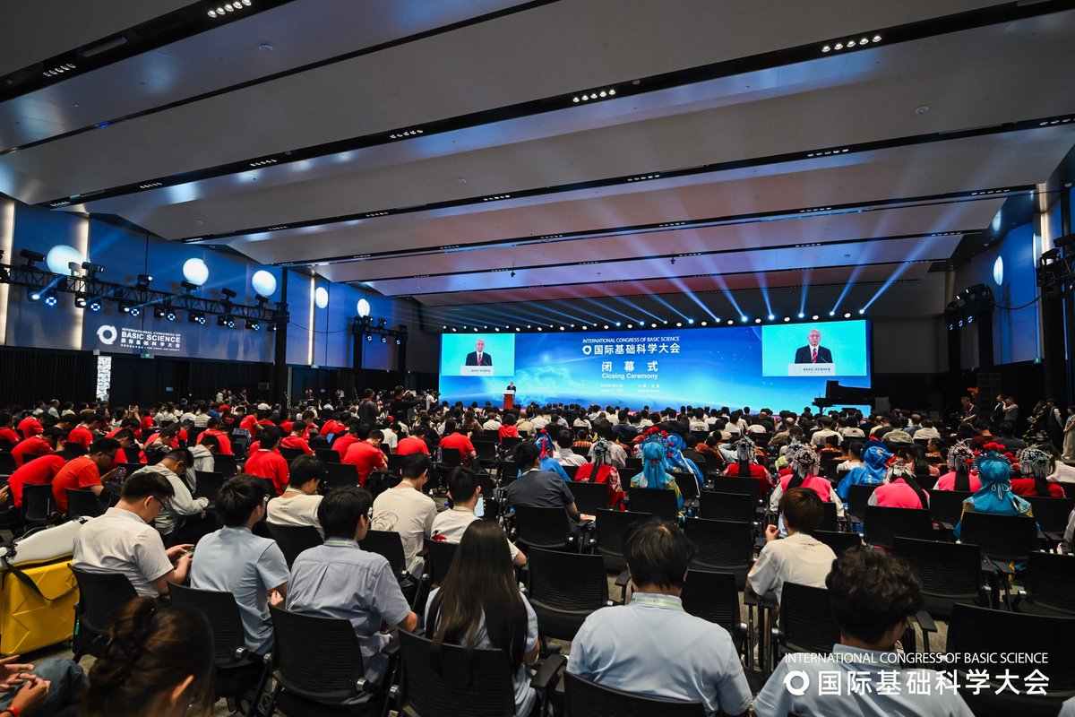 touch_beijing's tweet photo. The 13-day 2026 International Congress of #BasicScience concluded in #Beijing on Aug. 21. It brought together five #Fields and #TuringAward winners, 9 Basic Science Medal recipients and more than 800 researchers and young scholars from over 30 countries. #ICBS https://t.co/sJegSxdY8u